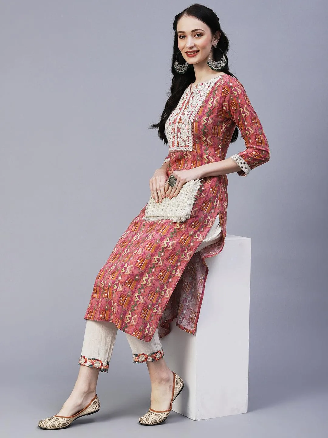 Abstract & Geometric Printed Resham Dori & Sequins Embroidered Kurta - Pink