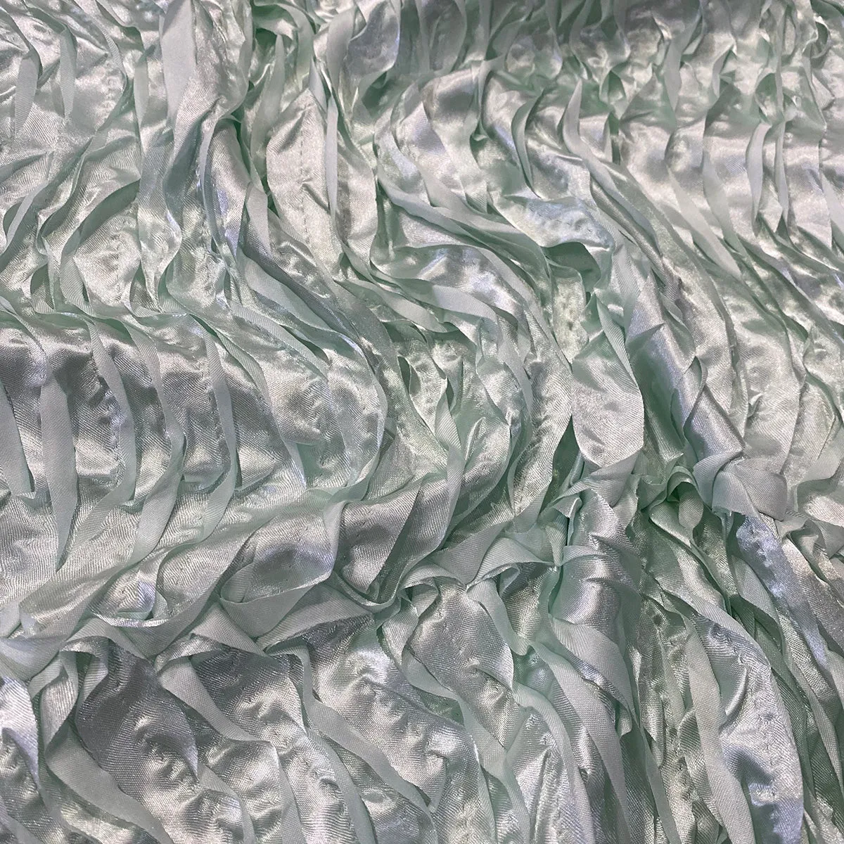 Austrian Wave Satin Table Linen in Mint