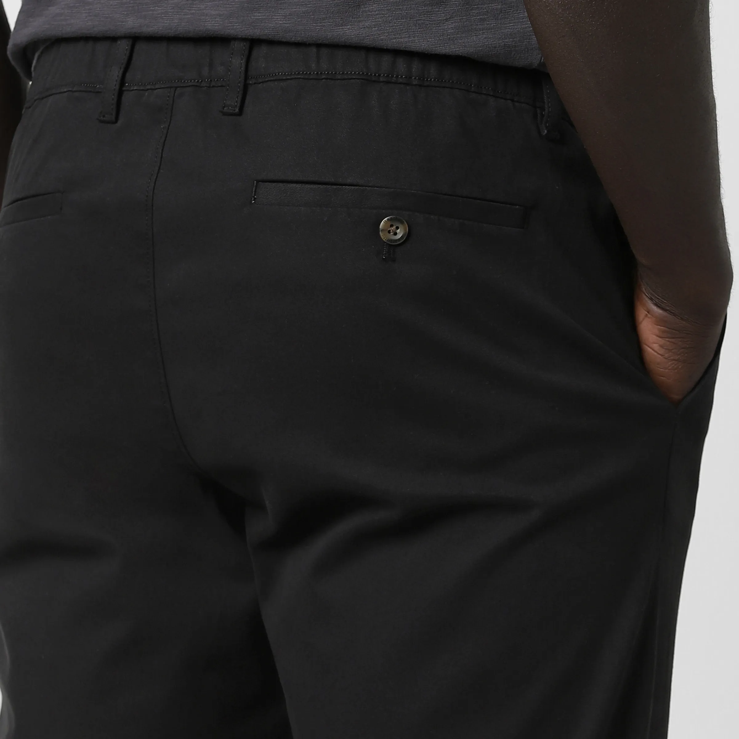 Relaxed Stretch Chino Pant