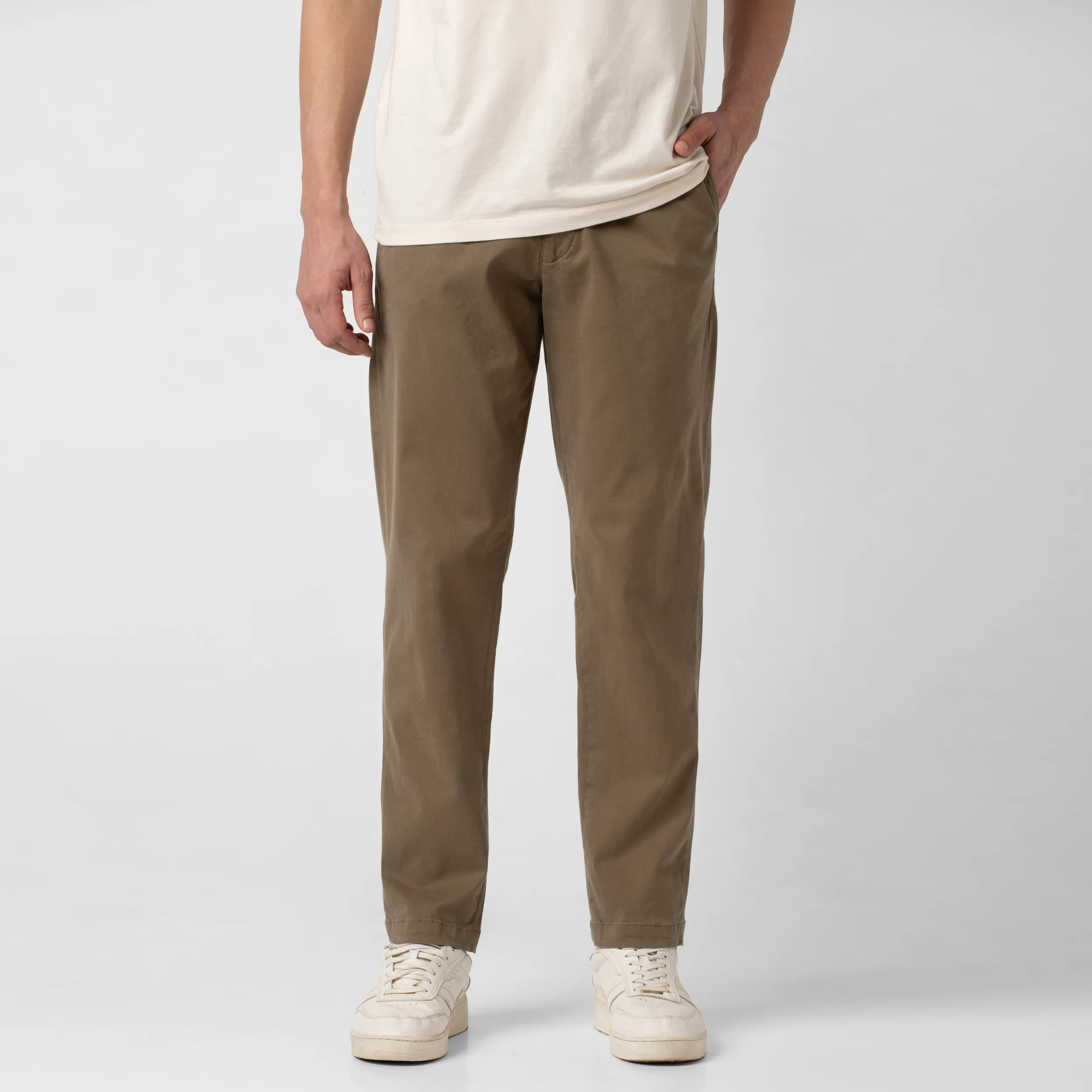 Relaxed Stretch Chino Pant