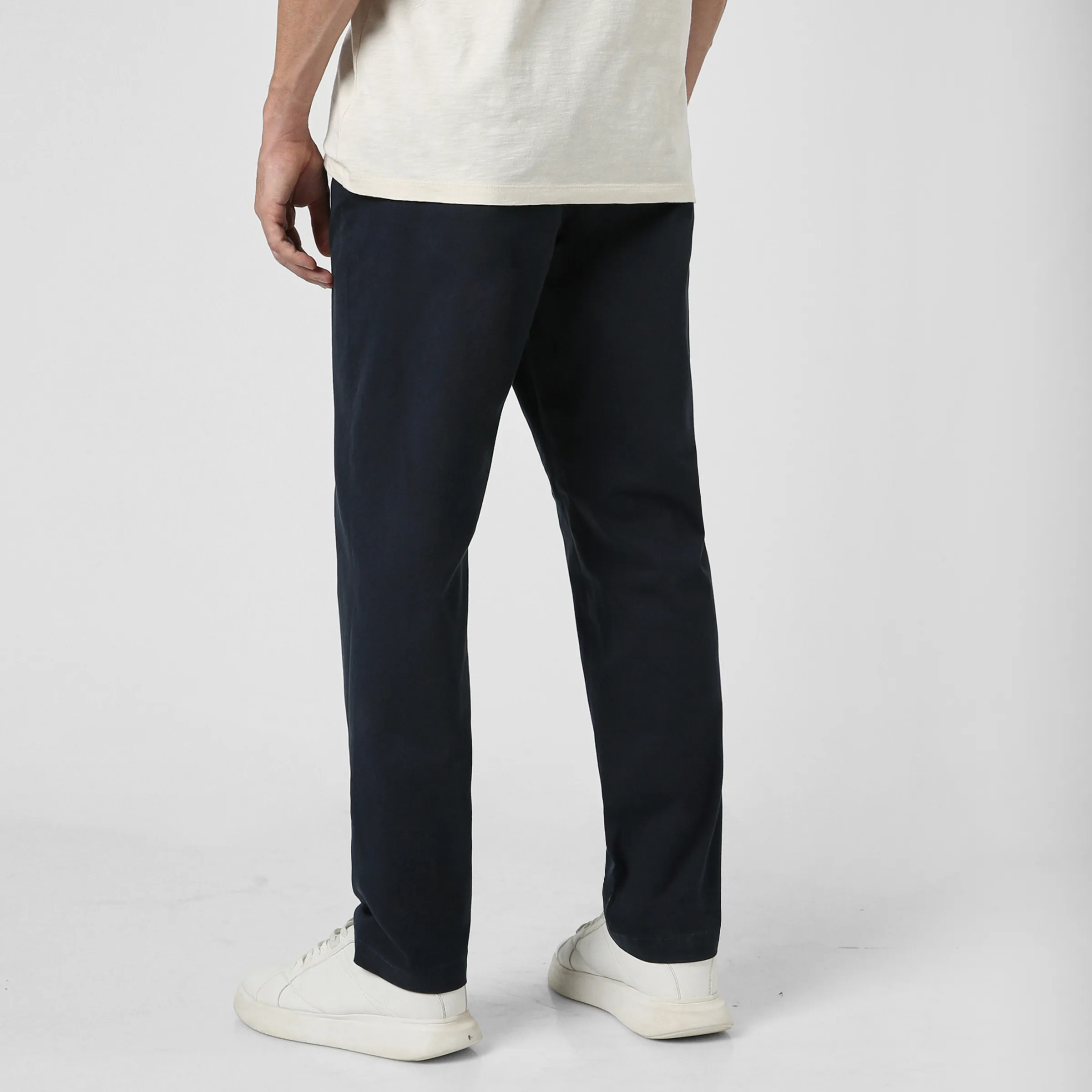 Relaxed Stretch Chino Pant