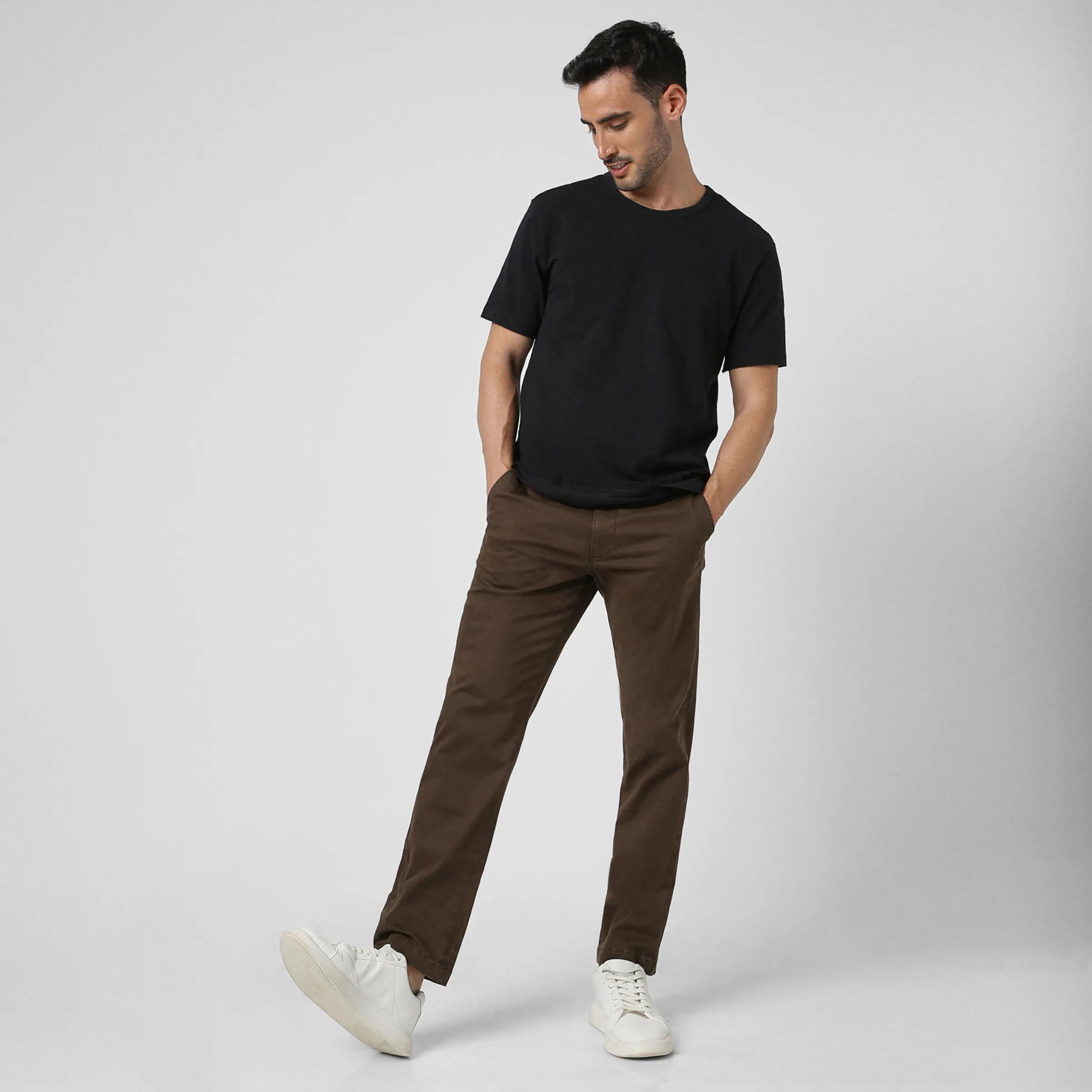 Relaxed Stretch Chino Pant