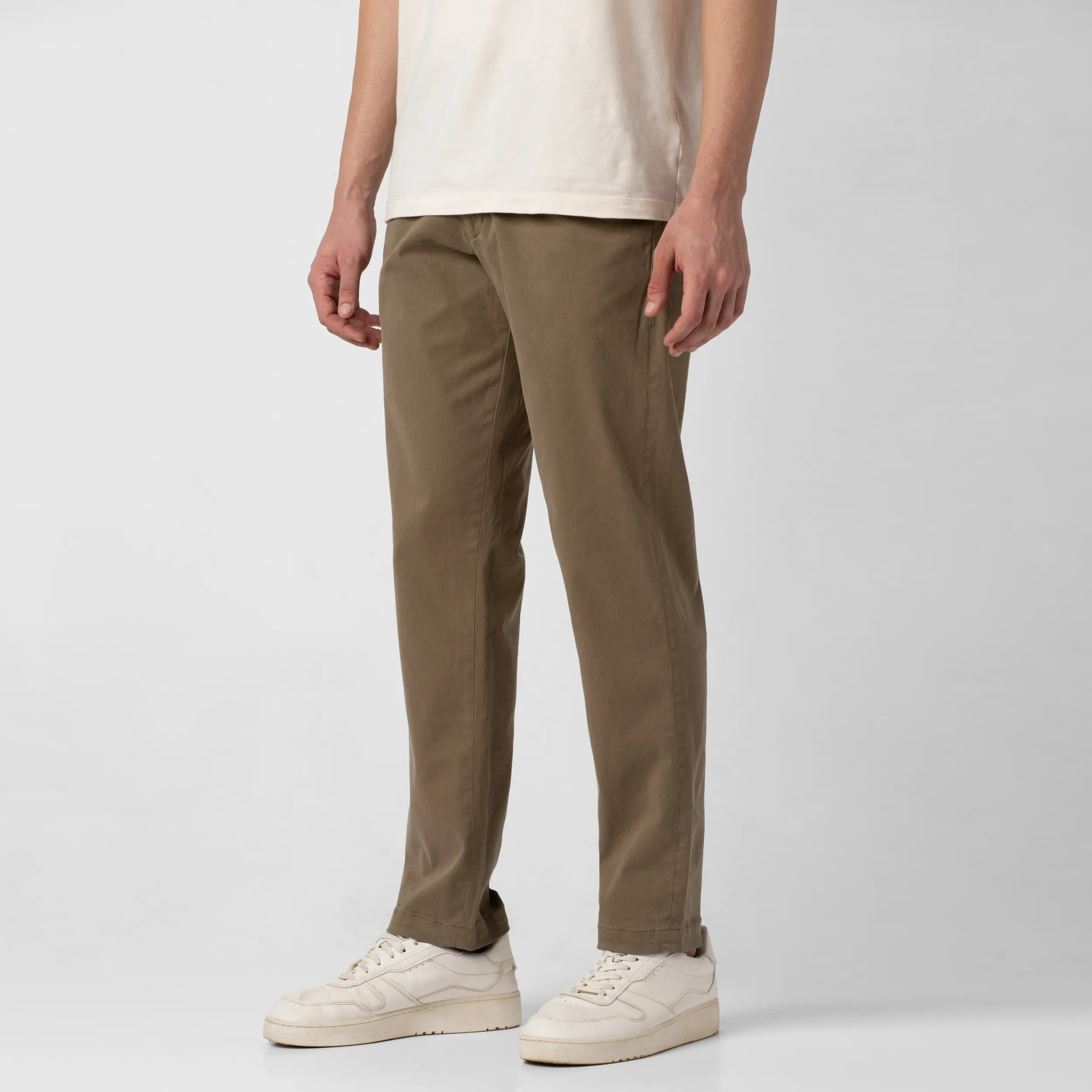 Relaxed Stretch Chino Pant