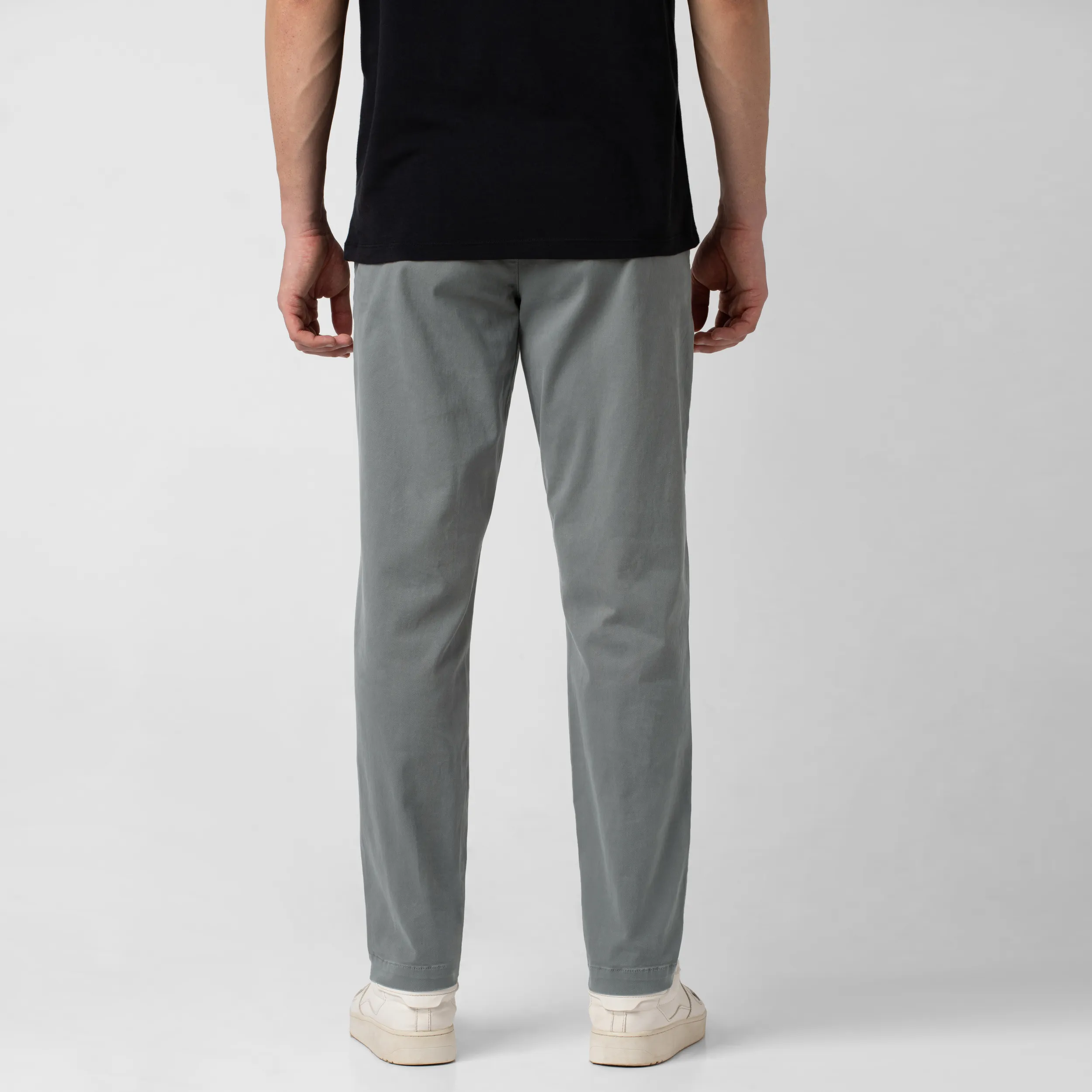 Relaxed Stretch Chino Pant