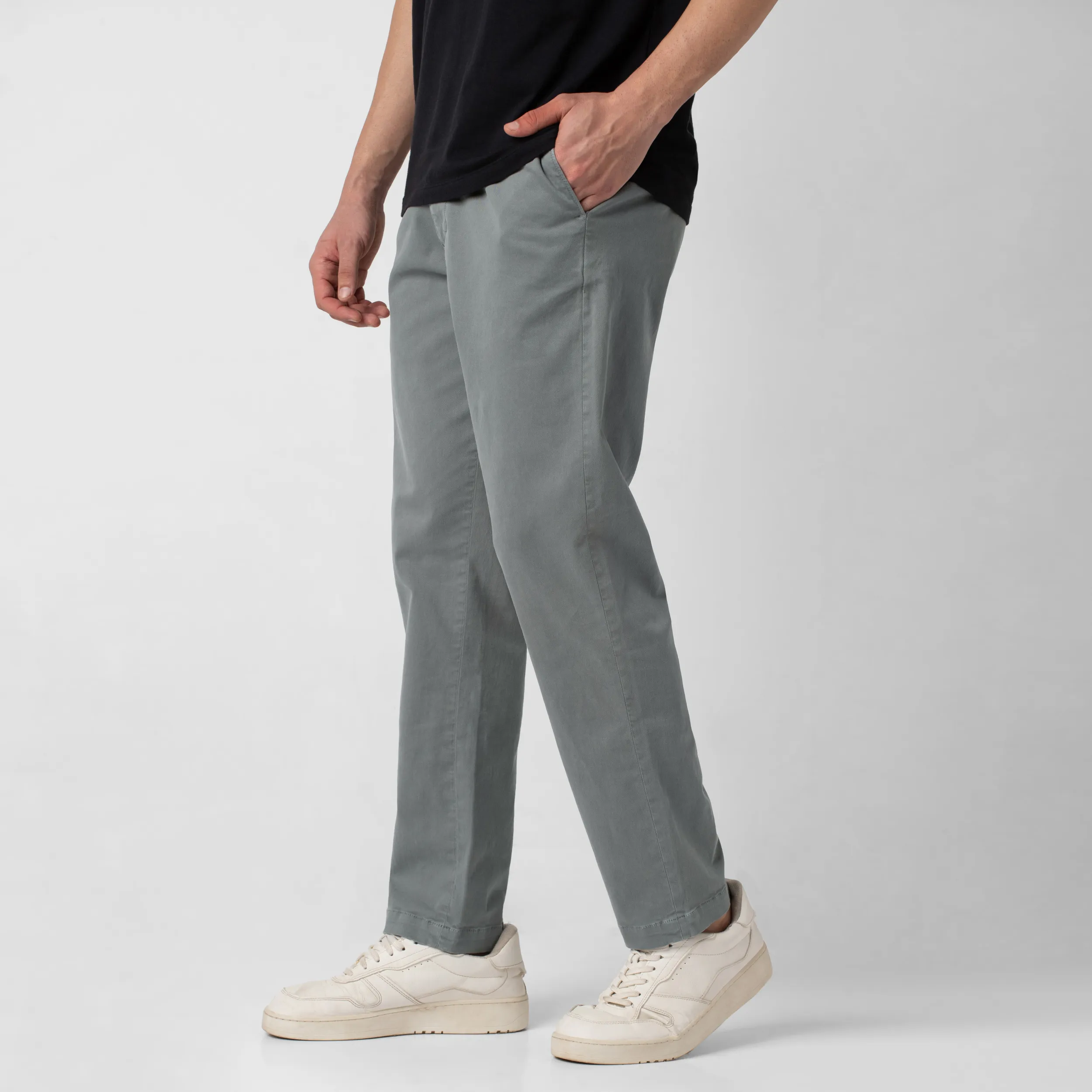 Relaxed Stretch Chino Pant