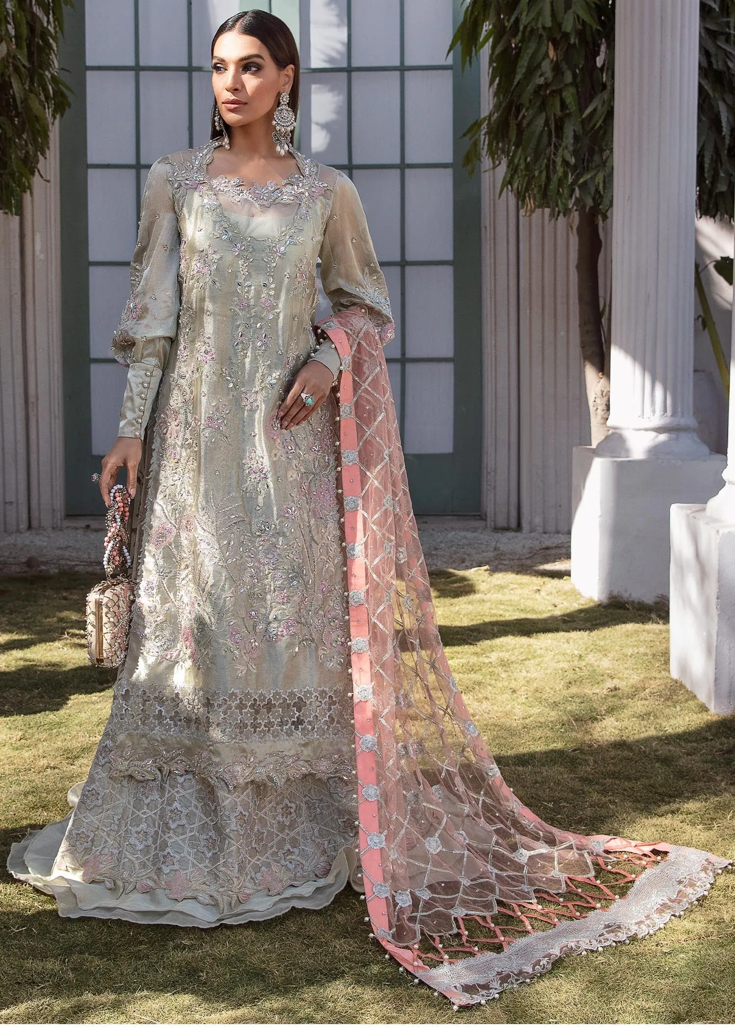 Tabassum Mughal x Meera's Wedding Formals – LUSTROUS SOUL