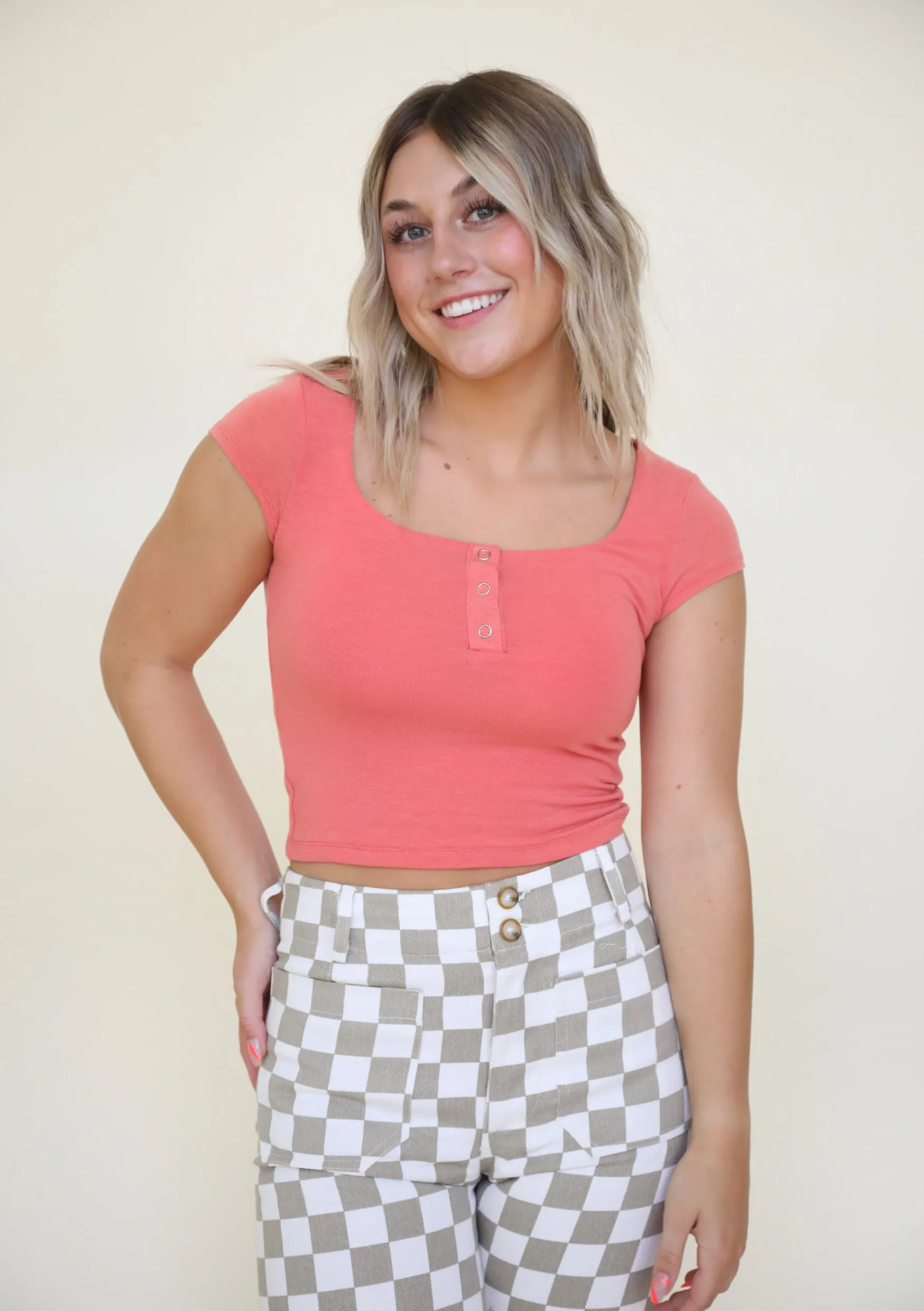 Uncomplicated Crop Baby Tee in Grapefruit